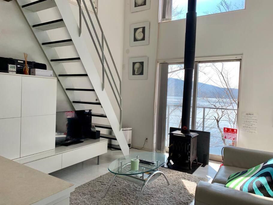 فيلا Away From Noise,View Fuji Mt In The Designer House ياماناكاكو المظهر الخارجي الصورة